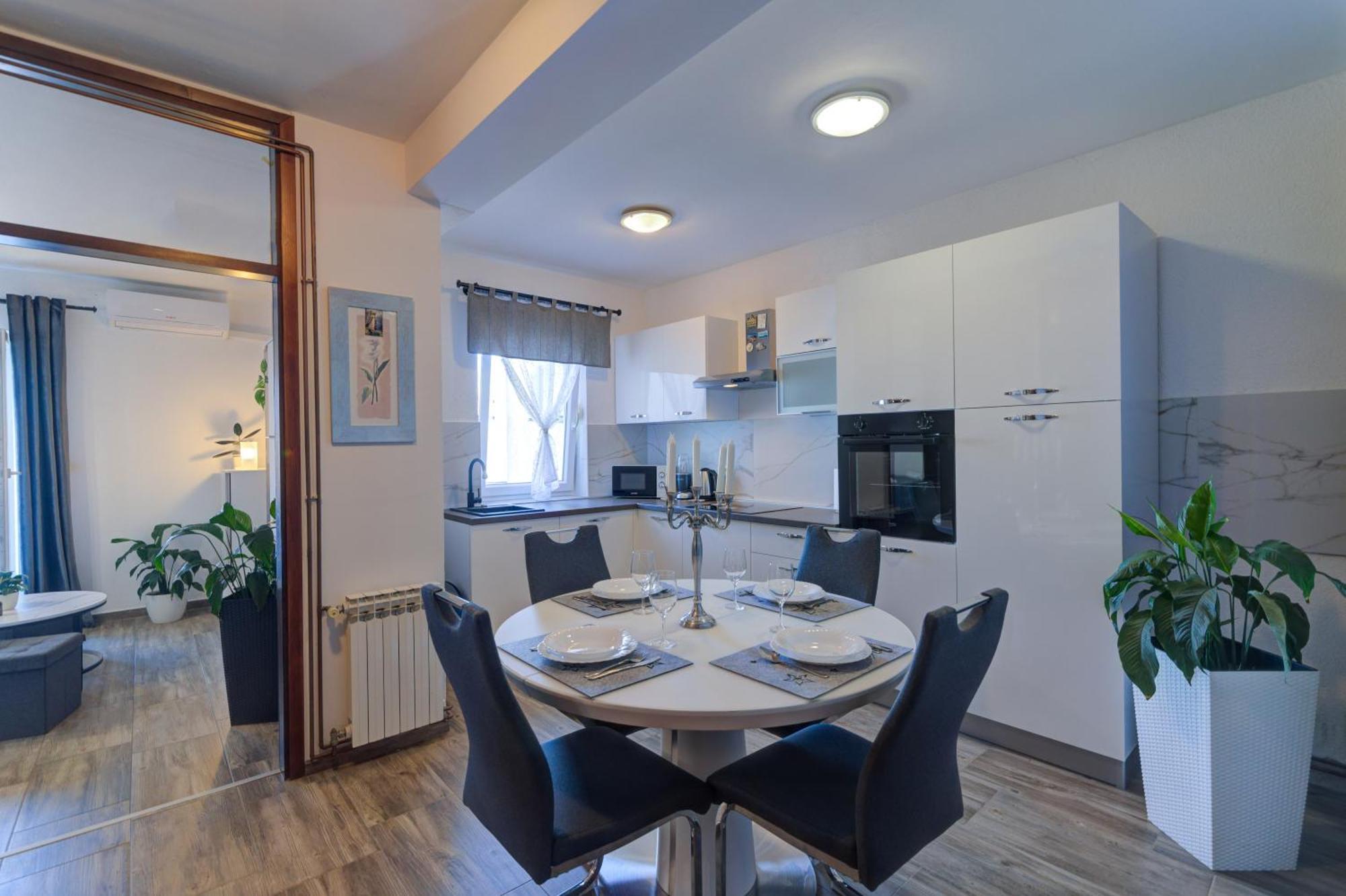 Ivan Apartman Senj  Eksteriør billede